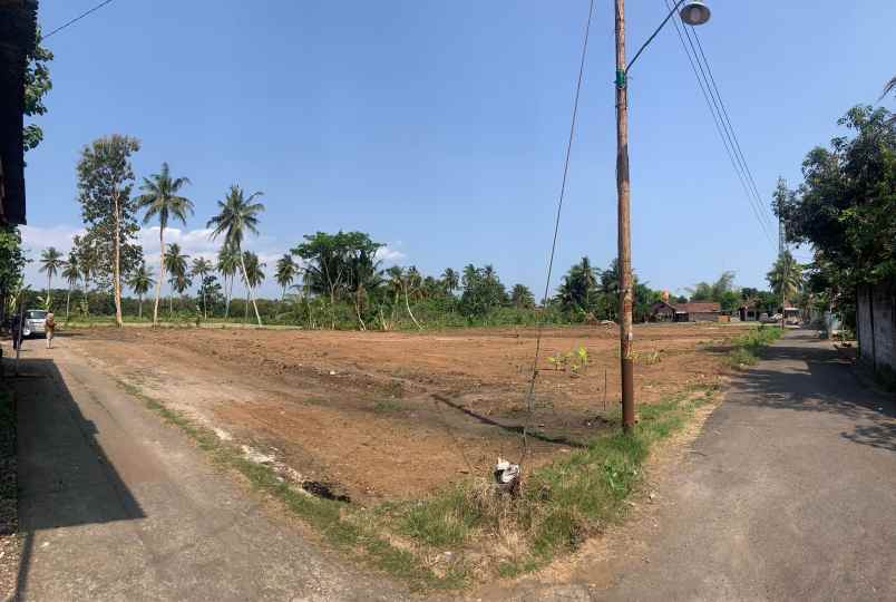 dijual tanah gedongan utara lampu merah