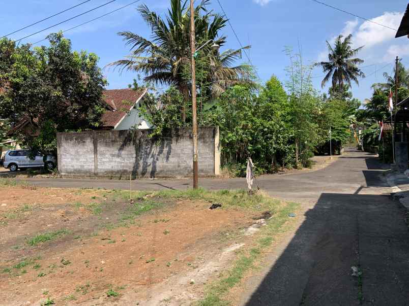 dijual tanah gedongan utara lampu merah