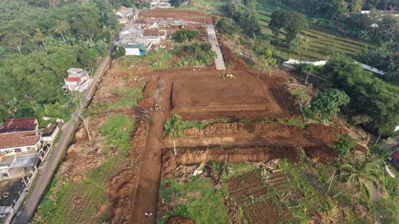 dijual tanah jalan ciburayut cigombong