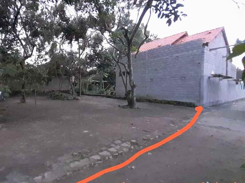 dijual tanah jl damai