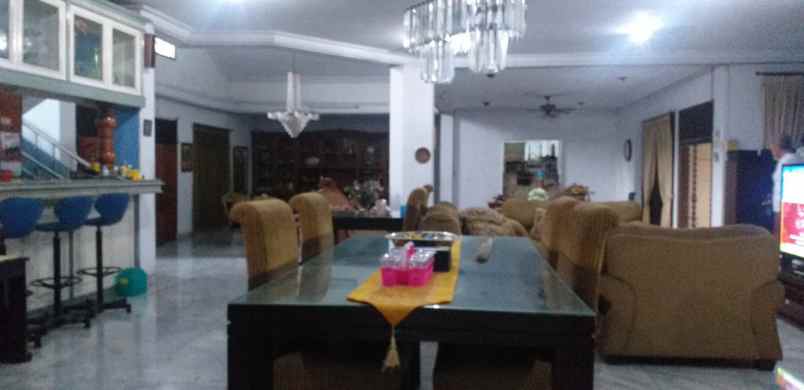 dijual tanah petukangan selatan