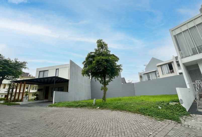 dijual tanah royal residence