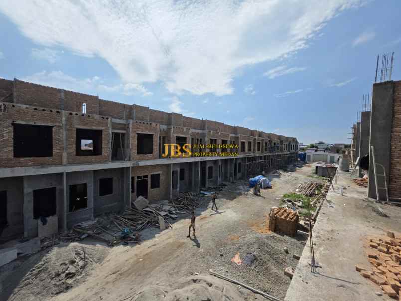 dijual villa de castillo residence 2