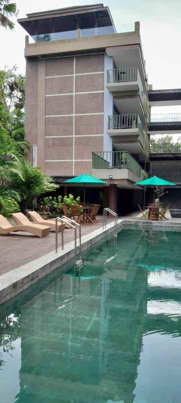 dijual villa dekat pantai cemagi