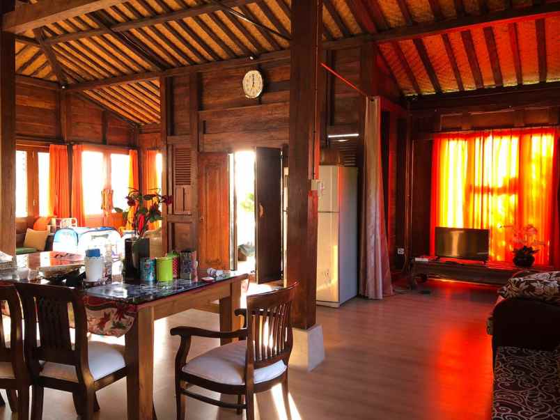 dijual villa jl raya pancasari batunya