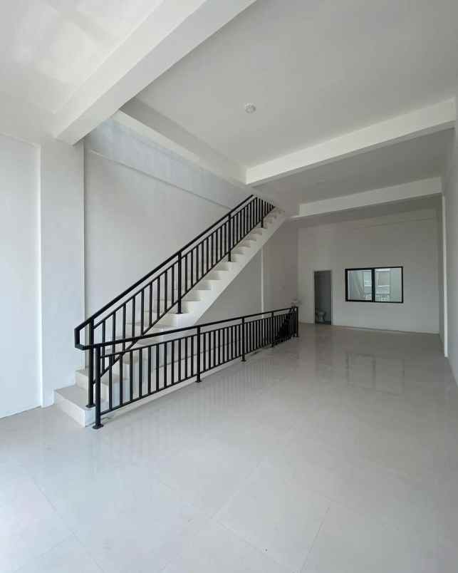 disewakan ruko di eastern park