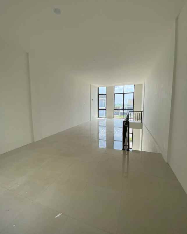 disewakan ruko di eastern park