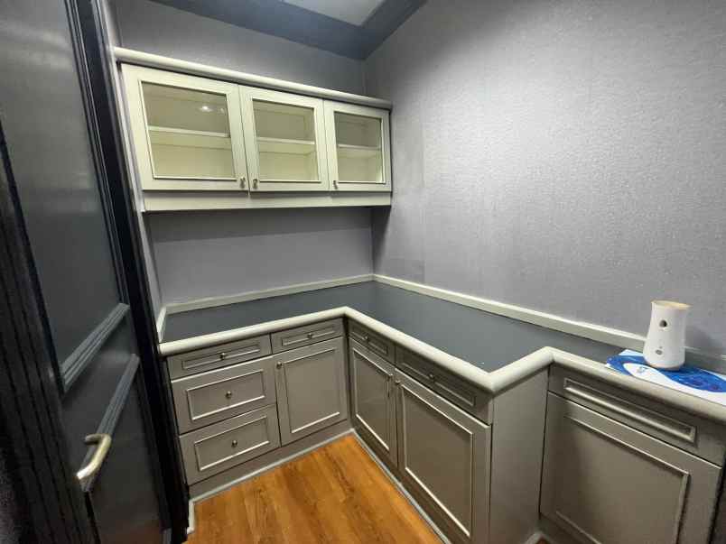 disewakan ruko gudang kantor jalan sudirman