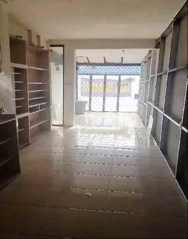 disewakan ruko gudang kantor jl kh wahid hasyim no 2 rt