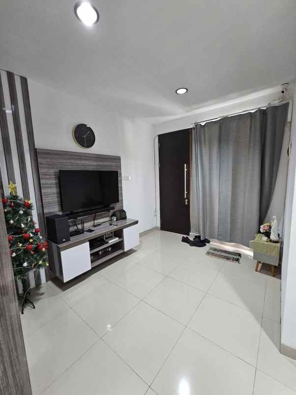 disewakan rumah cluster shinano jgc