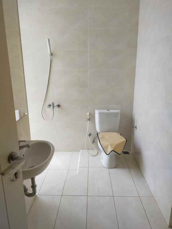 disewakan rumah grand island