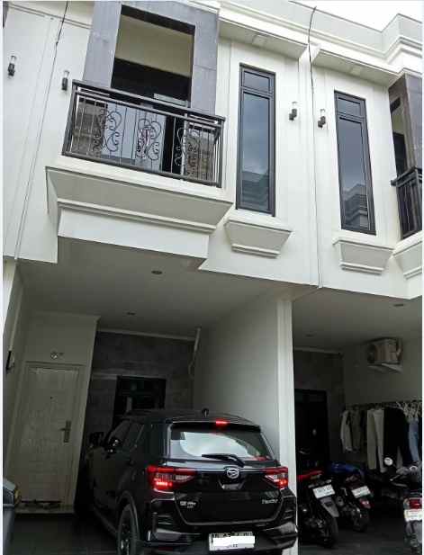 disewakan rumah jl cipinang muara kec