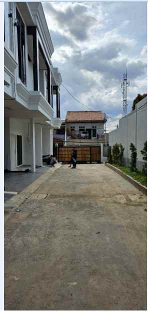 disewakan rumah jl cipinang muara kec