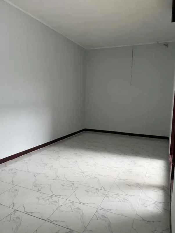 disewakan rumah kalibata indah