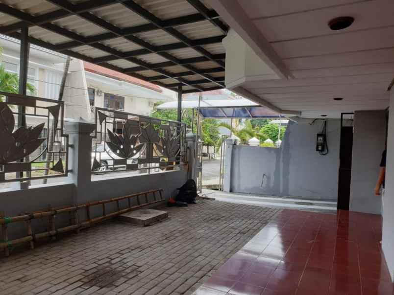 disewakan rumah kertajaya indah timur