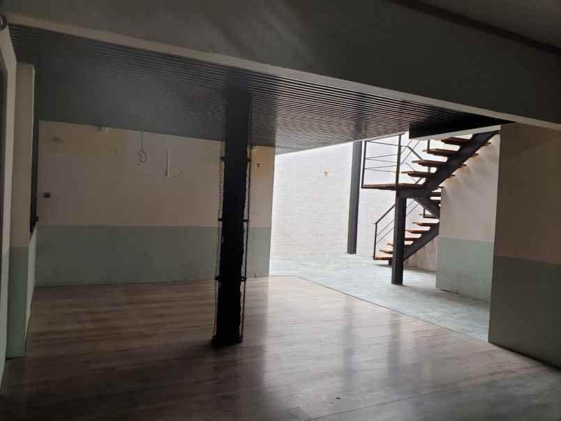 disewakan rumah kertajaya indah timur