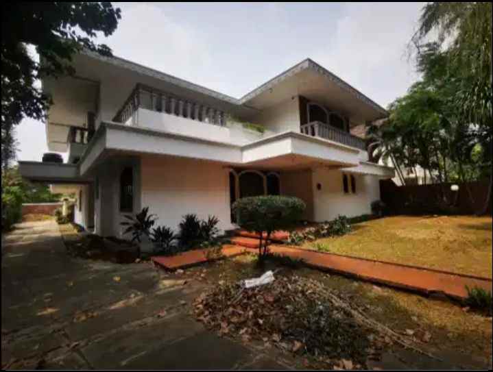 disewakan rumah menteng dalam