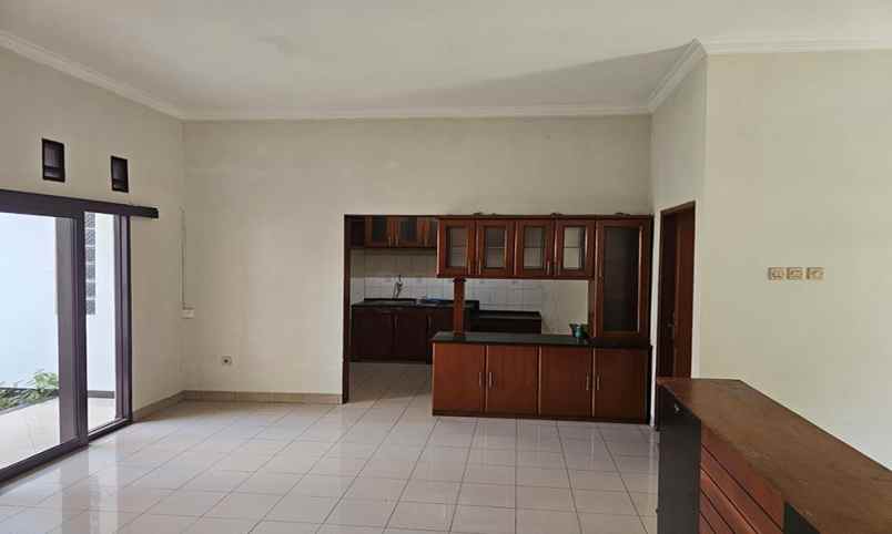 disewakan rumah mitra dago