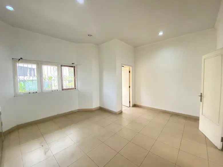 disewakan rumah pejaten barat