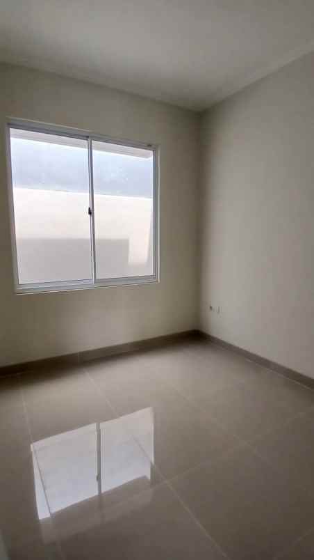 disewakan rumah perumahan sedayu city