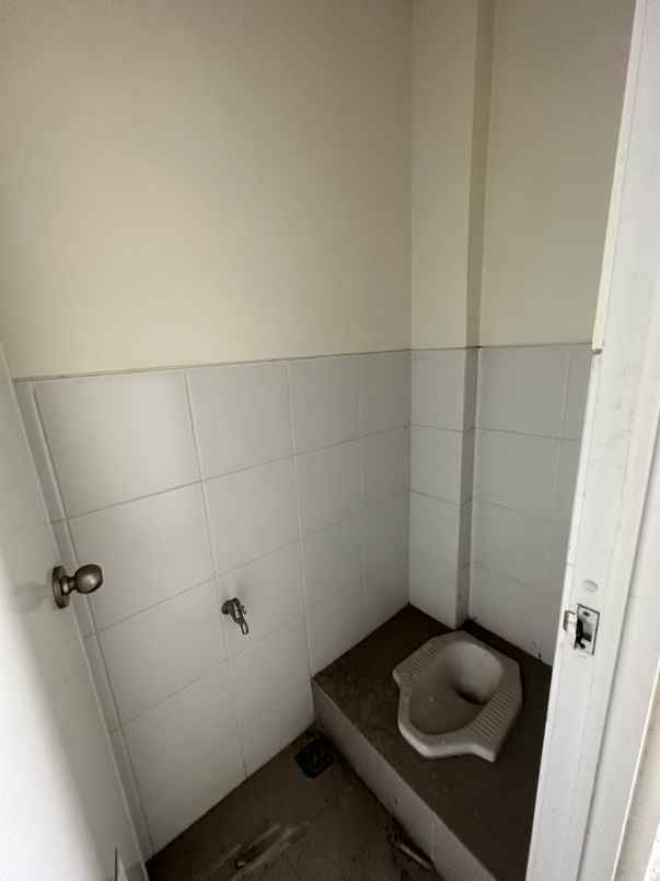 disewakan rumah suvarna sutera cluster