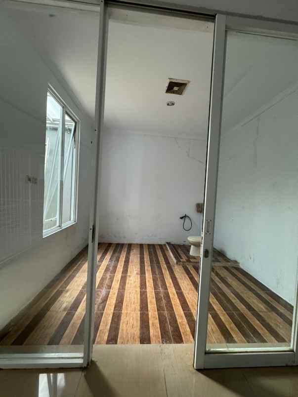 disewakan rumah talaga bestari