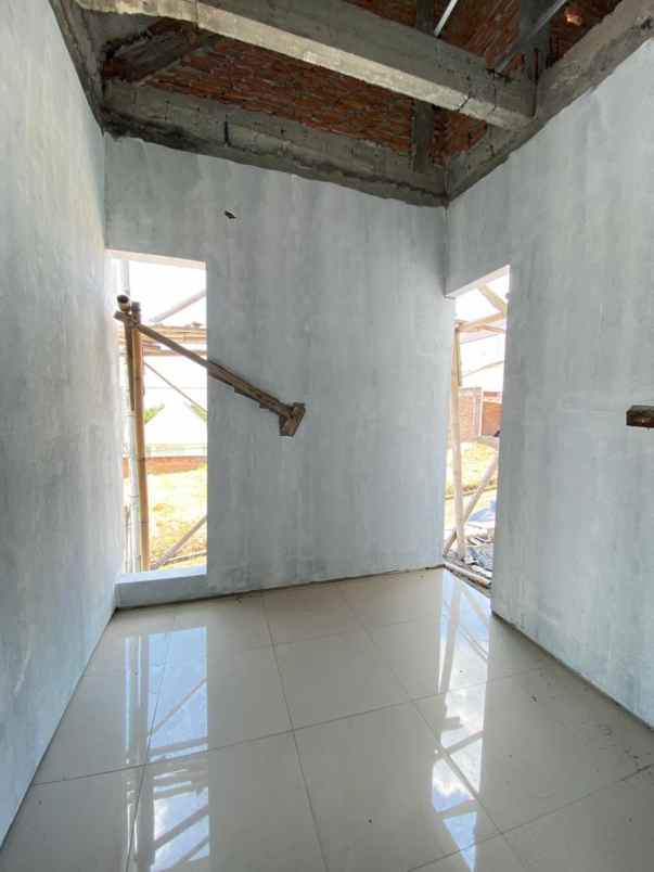 hunian eksklusif di puncak perbukitan