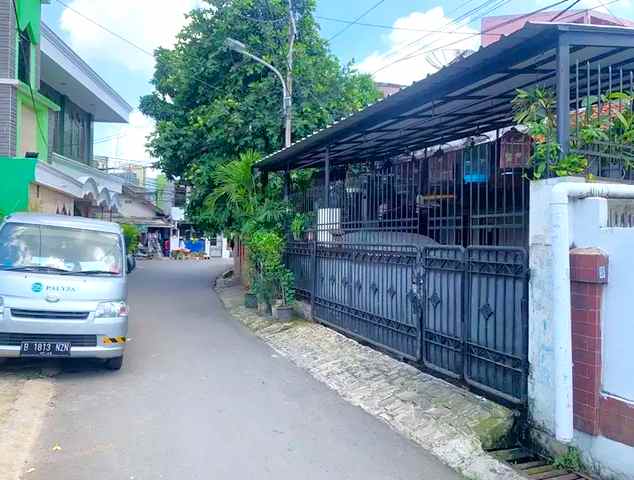 jl menteng wadas selatan 2 lantai ami