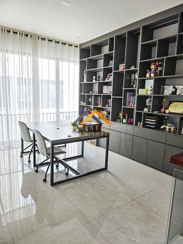 jual cepat rumah komplek givency one type channel