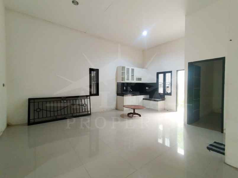 jual cepat rumah tengah kota dekat mall sekolah