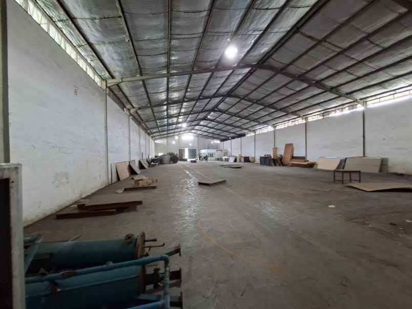 jual dua unit gudang berdampingan