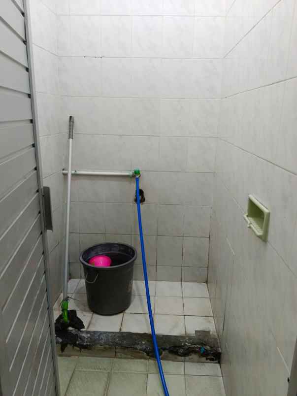 jual ruko 2 lantai di johar baru jakarta pusat