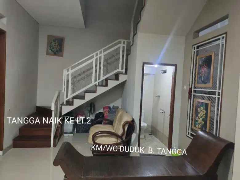 jual rumah asri nyaman dan hook di cinere depok