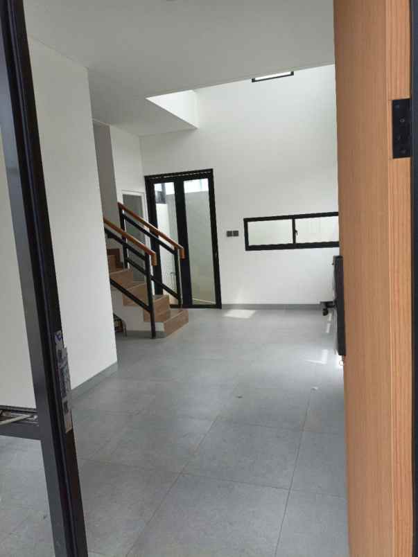 jual rumah di pusat kota bekasi