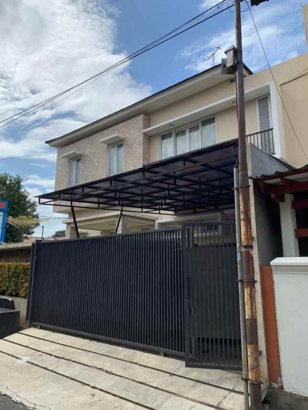 jual rumah hook di jatibening kota bekasi