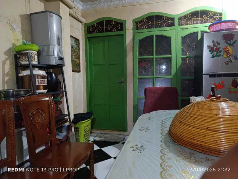 jual rumah kost di belakang apartemen lavande menteng