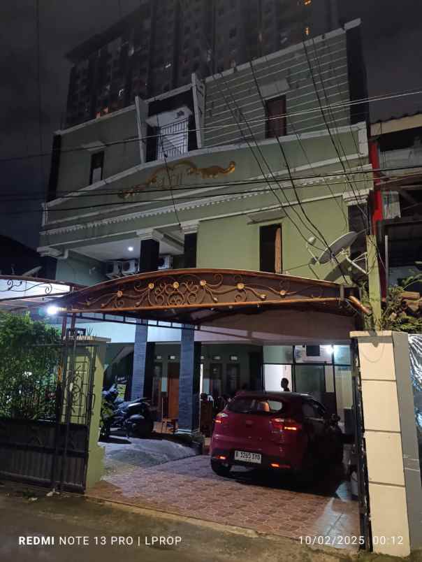 jual rumah kost di belakang apartemen lavande menteng