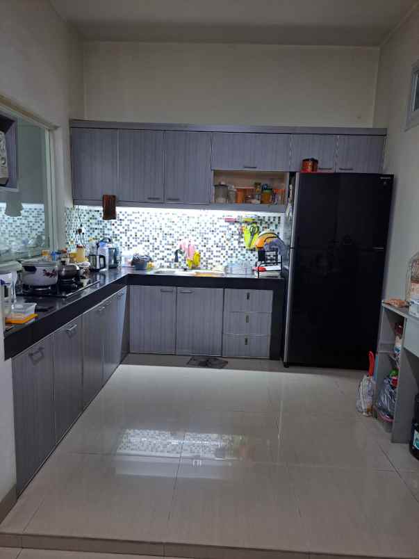 jual rumah semi furnished citra garden 2 jak bar