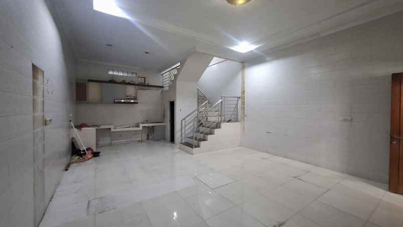 jual rumah sudah renov pademangan jak ut