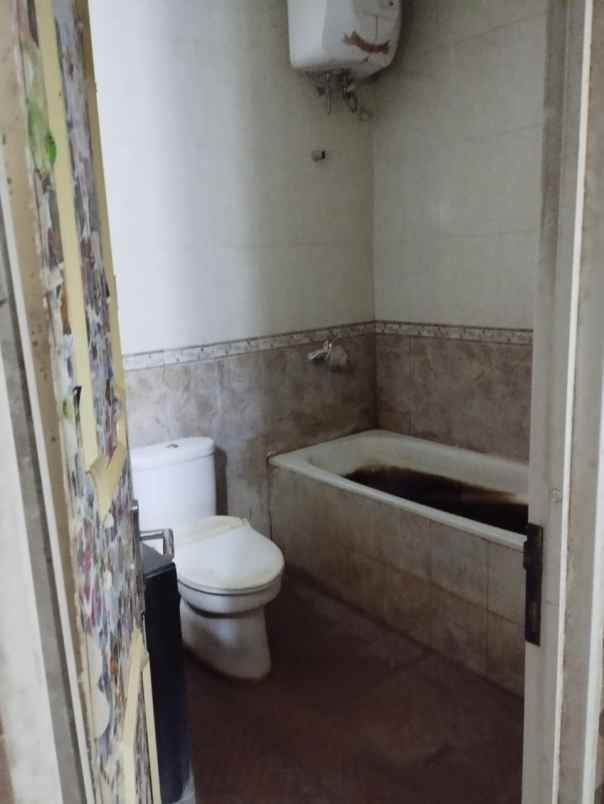 jual rumah taman palem lestari jak bar