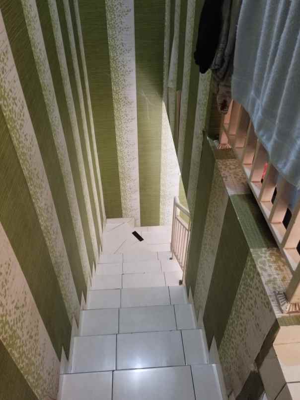 jual rumah taman palem lestari jak bar