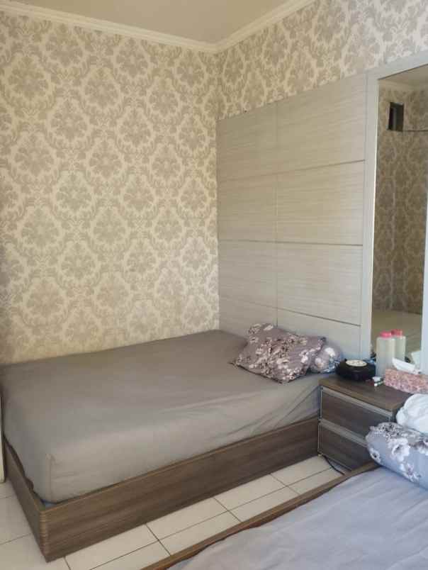 jual rumah taman palem lestari jak bar