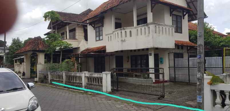 jual tanah bonus bangunan rumah tinggal dan kost