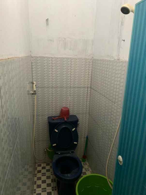 kost an aktiv dua lantai tengah kota