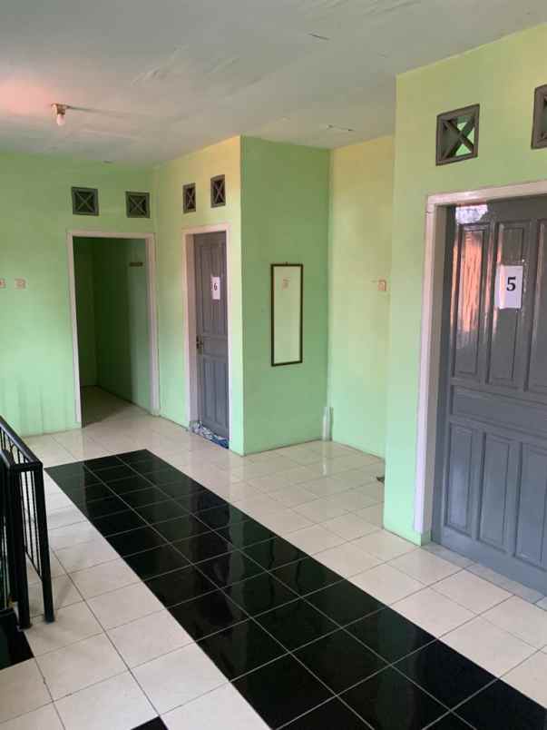 kost an aktiv dua lantai tengah kota