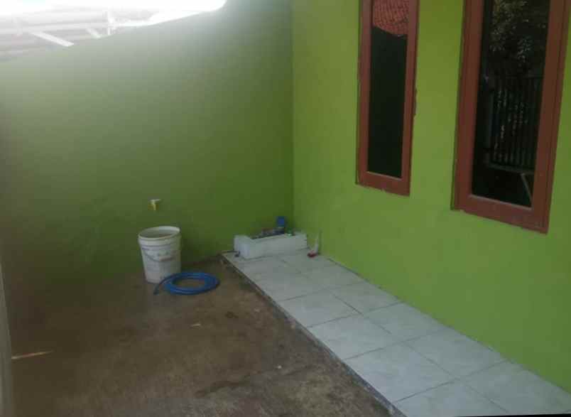 kost d jual strategis murah