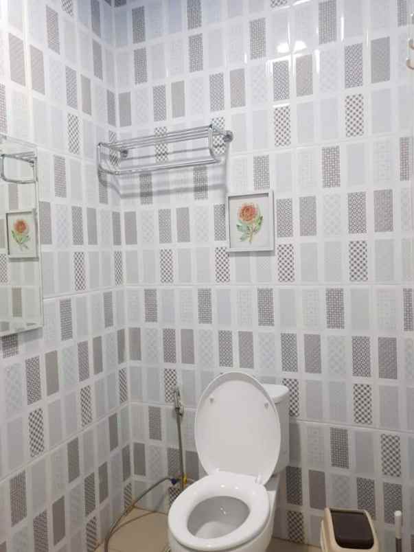 kost senen jakarta pusat