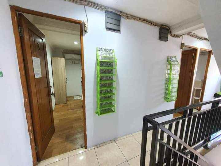 kost senen jakarta pusat