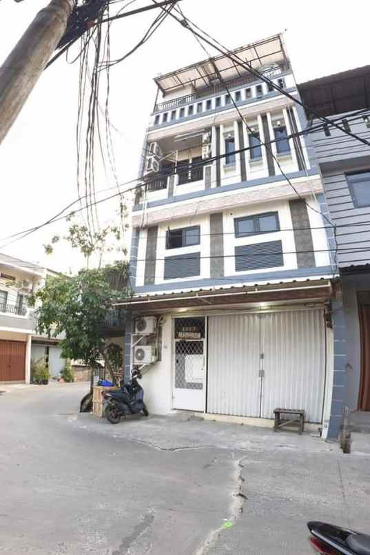 kost senen jakarta pusat