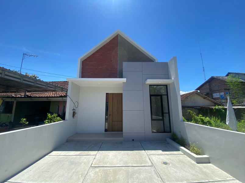 langka rumah strategis dekat tugu jogja lokasi premium